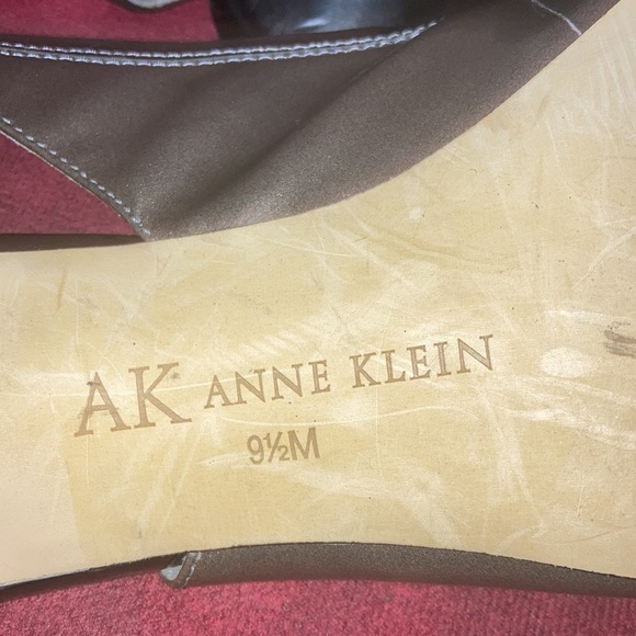 AK Ann Klein | Women’s Gray Peep Toe Sling Back Shoe - Size 9 1/2 - Picture 7 of 10